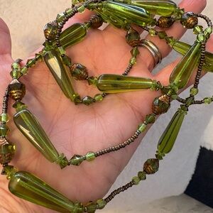 Vintage Art Deco Glass Beaded Necklace